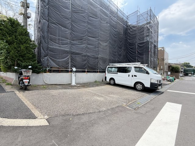 ジーライズ松戸美野里町の駐車場
