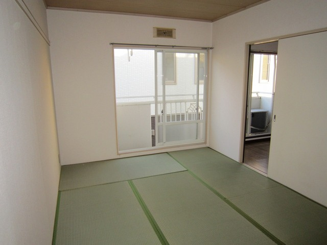 シャンティ東宮原の和室