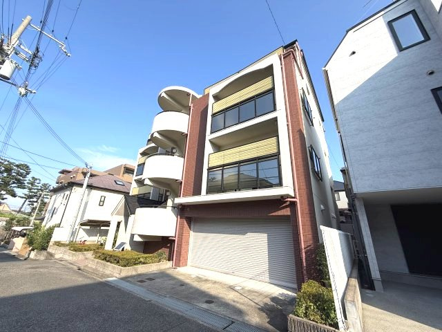 エクセルシア楠丘の外観
