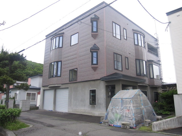 豊川町一棟二戸