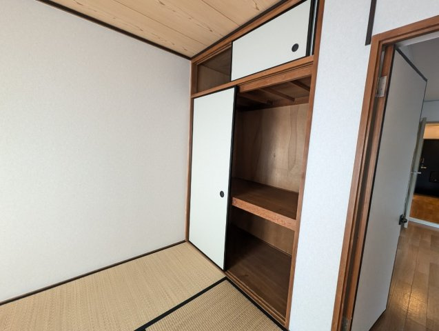 グランドハイツ豊中の収納