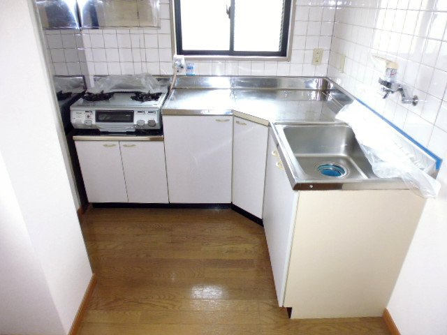 神戸市東灘区本庄町３丁目の賃貸マンションのキッチン