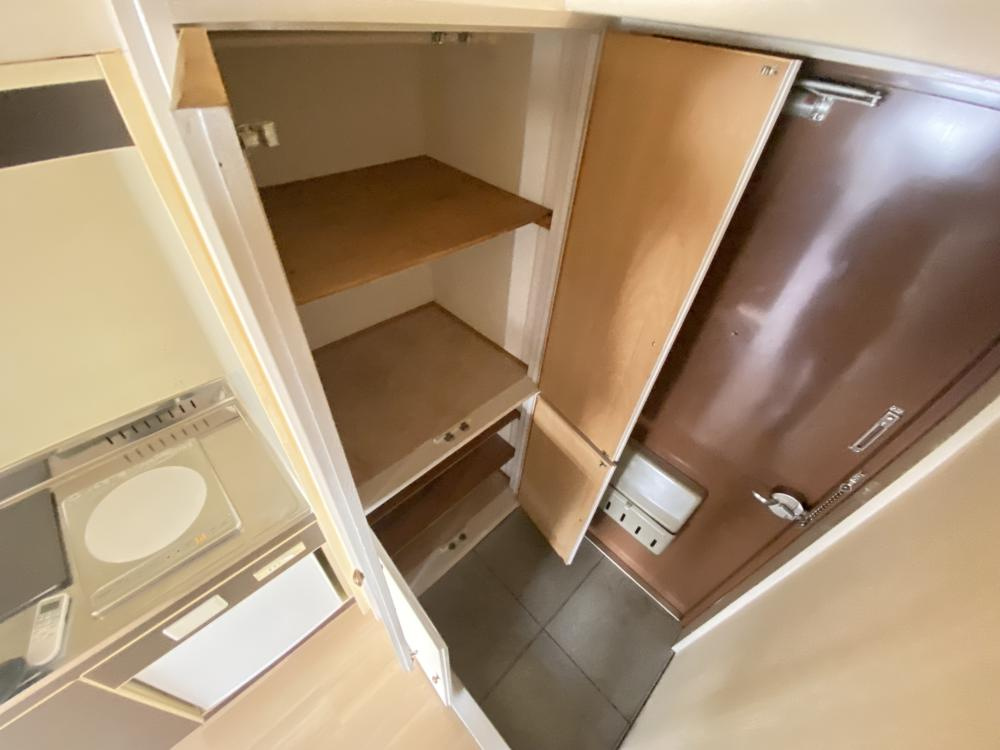 ネオダイキョー芦屋川の玄関
