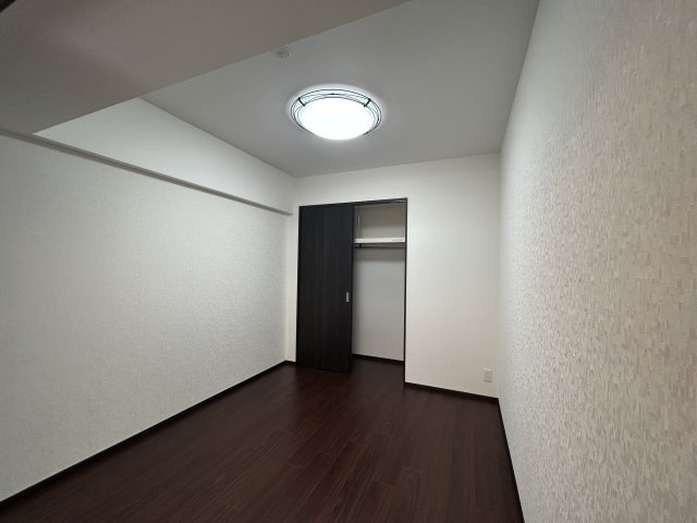西宮市今津水波町の賃貸マンションの居間・リビング