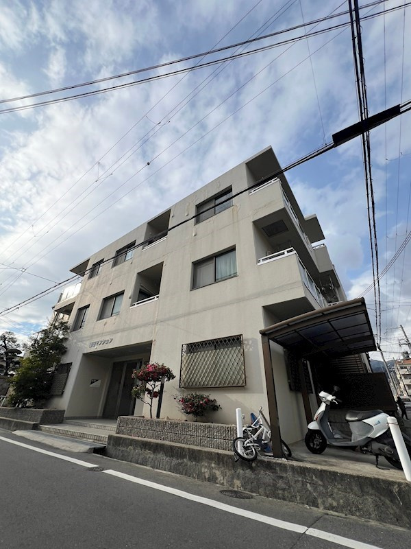 神戸市東灘区魚崎北町３丁目の賃貸マンション