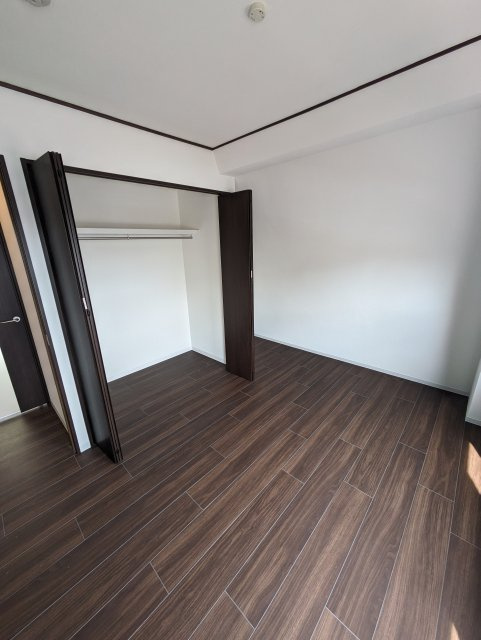 神戸市東灘区本山北町３丁目の賃貸マンションの居間・リビング