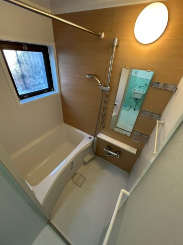 神戸市東灘区岡本１丁目の賃貸マンションの浴室