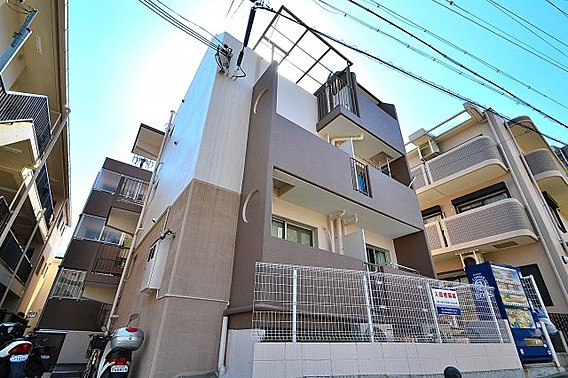 シティライフ稗原の外観
