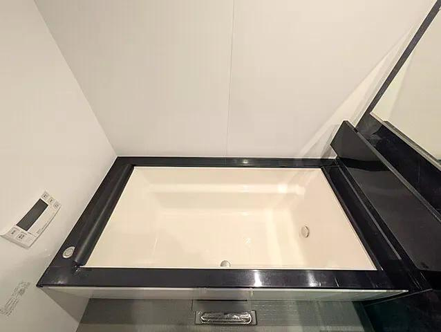 芦屋市平田町の賃貸マンションの浴室
