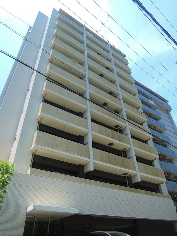レジュールアッシュ梅田WESTの画像