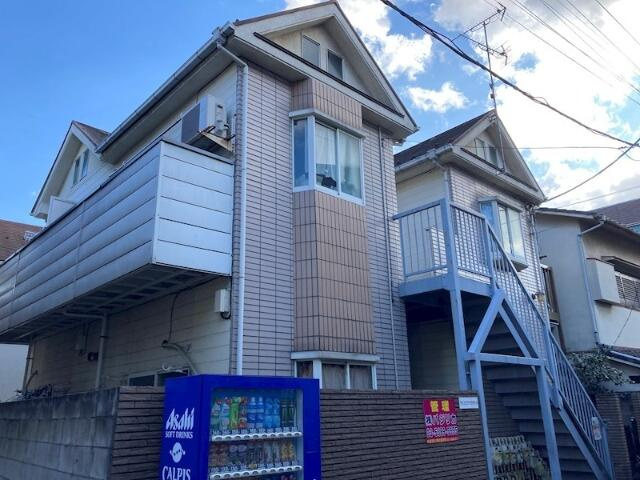 中野区本町2丁目のアパートの画像