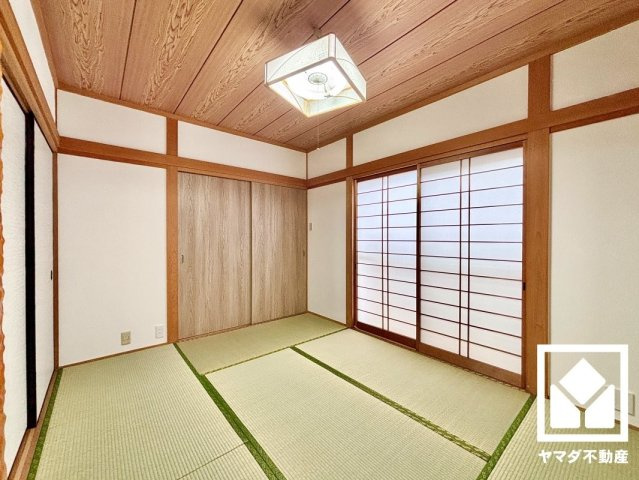 八幡市八幡神原の和室