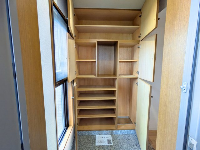 スプレンド保免の収納|                                                  