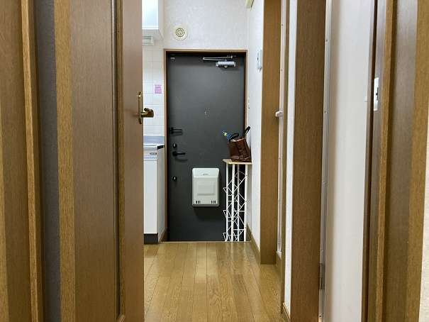 府中市紅葉丘３丁目のアパートの内装