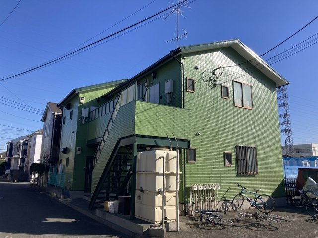 府中市紅葉丘３丁目のアパート