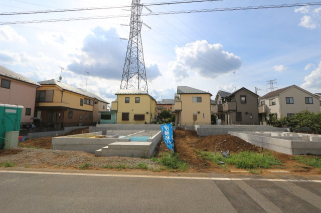 【Cradle garden】国分寺北町第６の外観|西武国分寺線「鷹の台」駅徒歩20分に加え、
バス便利用で主要駅の「国立」駅にもアクセスでき、行動範囲が大きく広げられる立地です。　