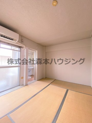 【和室】 | 　ビレッジハウス私部1号棟 | 明るい和室です
