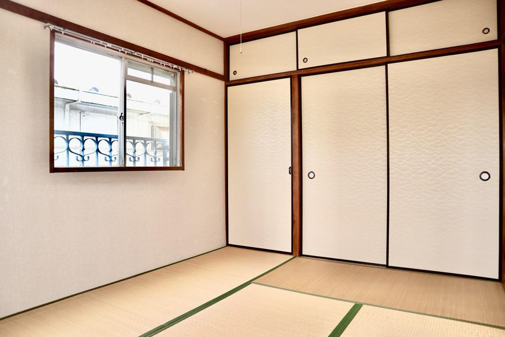 習志野台セントラルマンションの和室|北側６畳和室。２面採光で通風良好。
