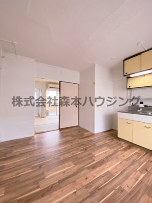 【居間・リビング】 | 　ビレッジハウス私部2号棟 | こちらの居間で趣味の時間をお楽しみください