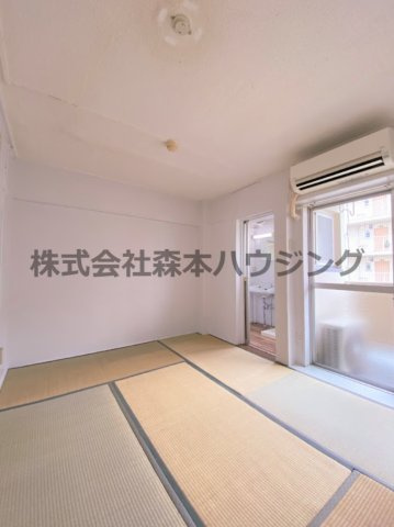 【和室】 | 　ビレッジハウス私部2号棟 | 和室ならではの温かな和の空間で寛ぎの時間を過ごせます