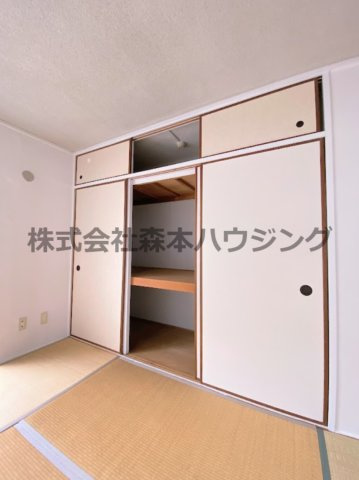 【収納】 | 　ビレッジハウス私部2号棟 | たっぷりとした収納スペースです