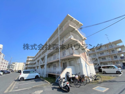 【外観】 | 　ビレッジハウス私部2号棟 | 外観は落ち着いています