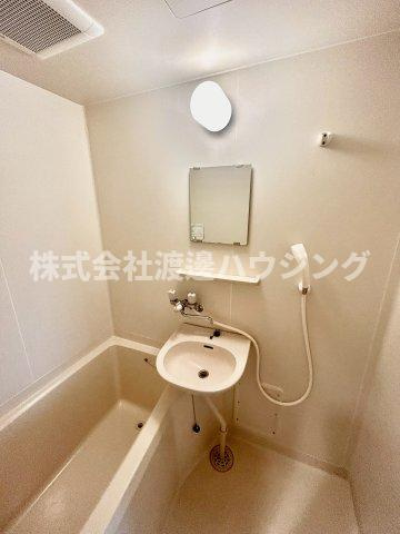 カルム香川の洗面所