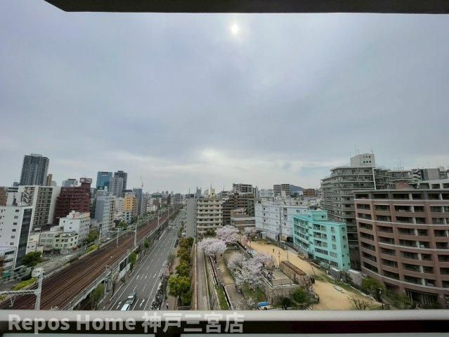 セレニテ元町アリエの展望