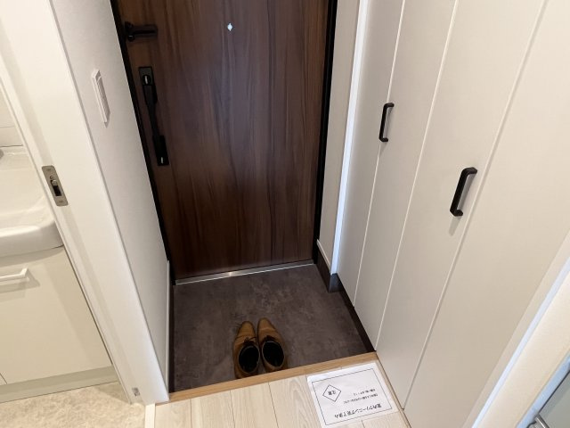 エスプリプラッツの玄関