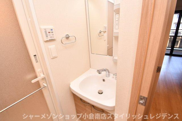 グランフォーレ小倉シティタワーの洗面所