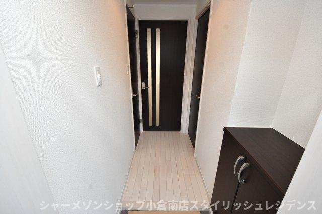 サンルーヴルの玄関