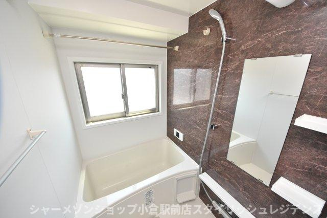 プレジデンスザ・小倉 の浴室