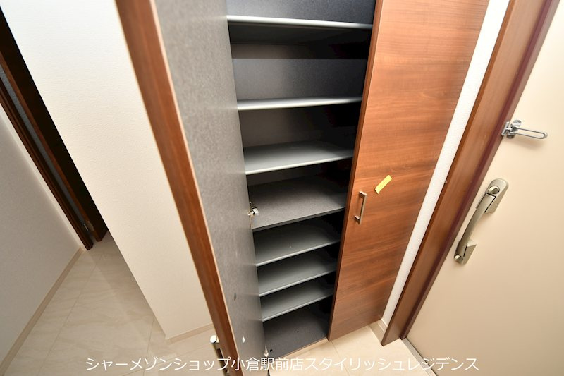 プレジデンス ザ・小倉の収納