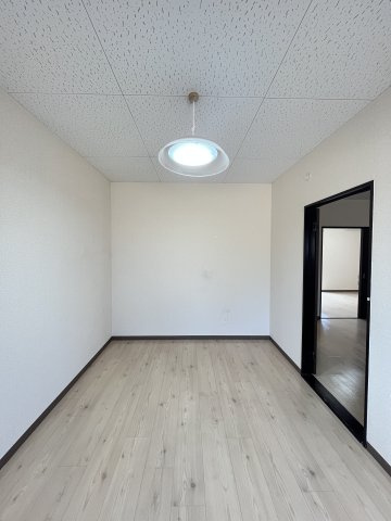 【洋室】 | アロサールB棟