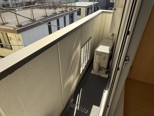 リレント新中野のバルコニー