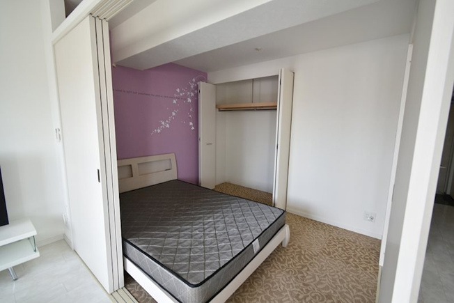 【寝室】