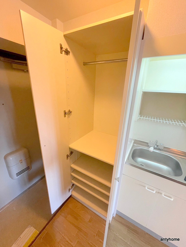 ドミール堺筋本町　仲介手数料無料の収納