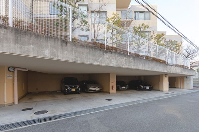 【駐車場】 | ライオンズヒルズ高槻