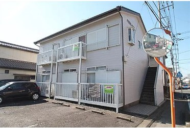 牛久市一棟アパートの外観