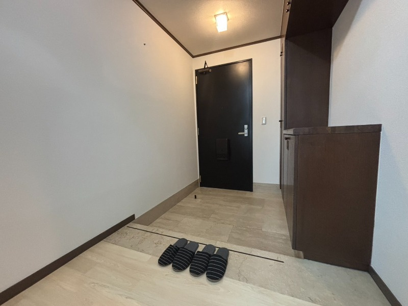渋谷区神宮前３丁目の賃貸マンションの玄関|きれいな玄関です