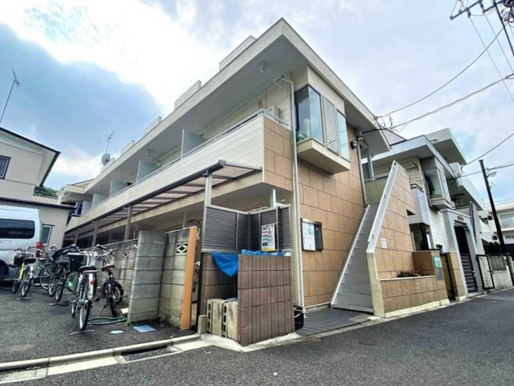 ルーチェ三軒茶屋　フローリング張替え　礼金0　駅近の外観