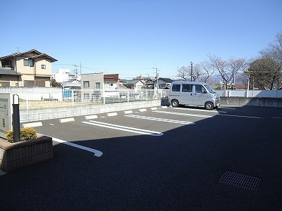 グランデ楓Ａの駐車場