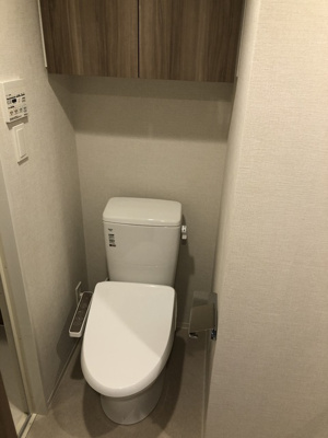 【トイレ】 | ワンルーフレジデンス新御徒町 | ※写真は同タイプ住戸です。