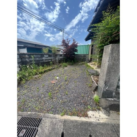 本巣市政田の一戸建ての駐車場