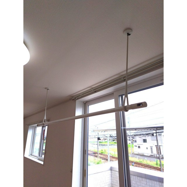 岐阜市切通２丁目の一戸建ての設備|室内物干し（2F）