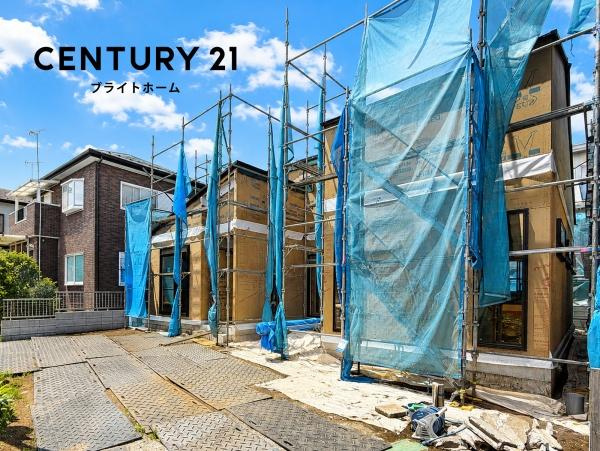 横浜市保土ケ谷区上菅田町の新築一戸建の前面道路含む現地写真|陽当りの良さ、住環境を現地にてご確認下さい！
周辺環境も合わせてご案内させていただきます！