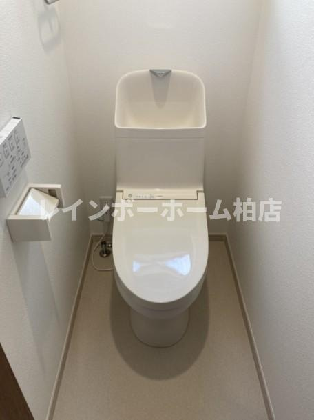 特典：仲介手数料が無料です!!のトイレ|トイレもきれいです