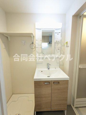【洗面所】 | 縁テラス淀 | 脱衣スペースもあります