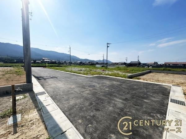 葛城市林堂 ３号棟 ／新築一戸建の前面道路含む現地写真|■現地撮影写真■閑静な住宅地で穏やかな暮らしをスタート！