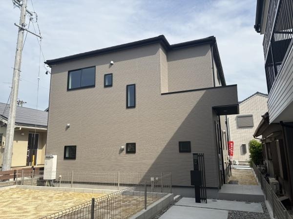 安城市赤松町4期　全2棟・2号棟
